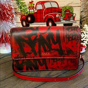 DKNY Graffiti Shoulder Bag - Chain strap